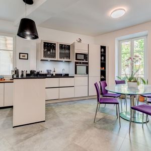 Property in Carre d'Or