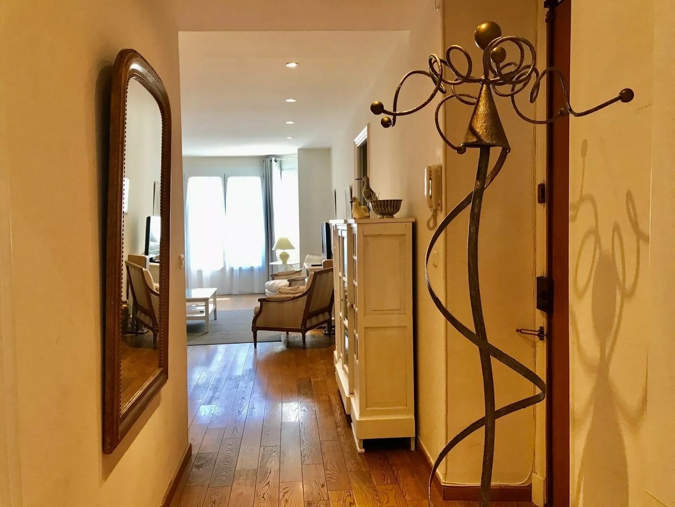 Property photo in Carre d'Or