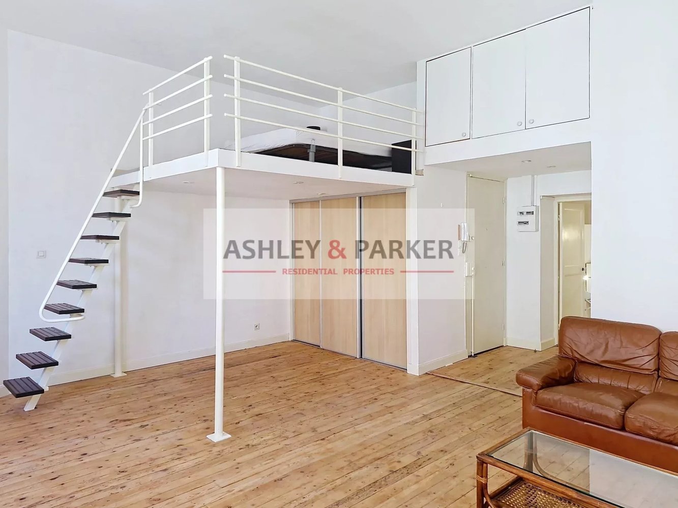 Property photo in Carre d'Or