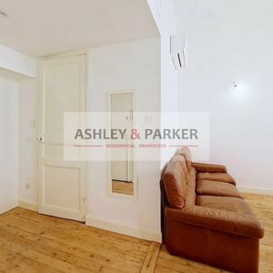 Property in Carre d'Or