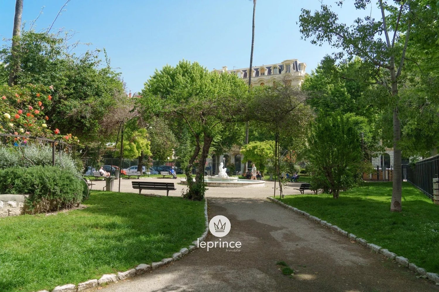 Property photo in Carre d'Or