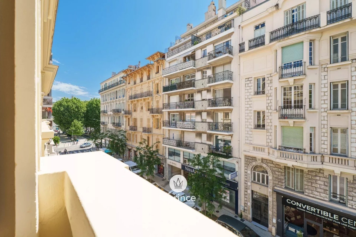 Property photo in Carre d'Or