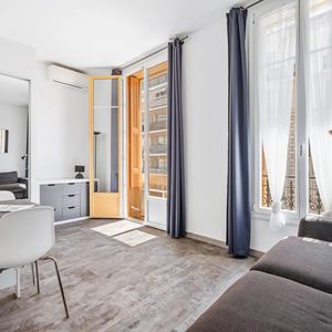 Property in Carre d'Or