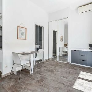 Property in Carre d'Or