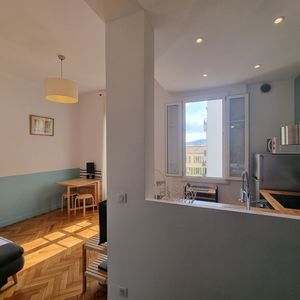 Property in Carre d'Or