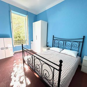 Property in Carre d'Or