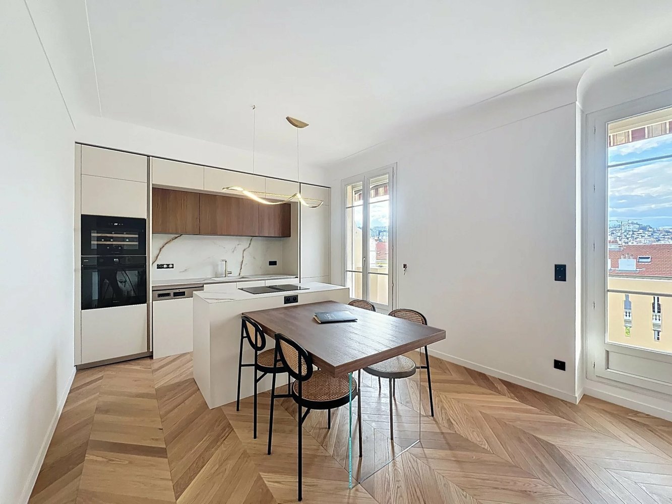 Property photo in Carre d'Or