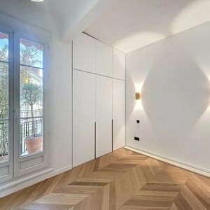 Property in Carre d'Or