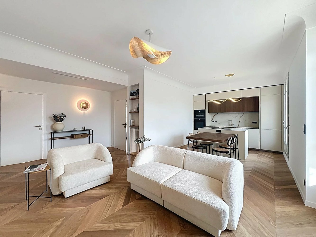 Property photo in Carre d'Or