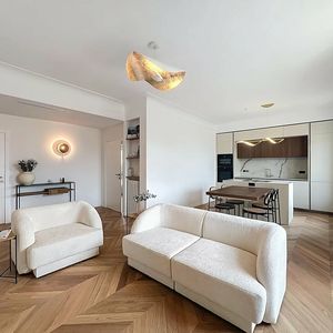 Property in Carre d'Or