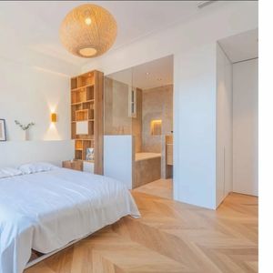 Property in Carre d'Or