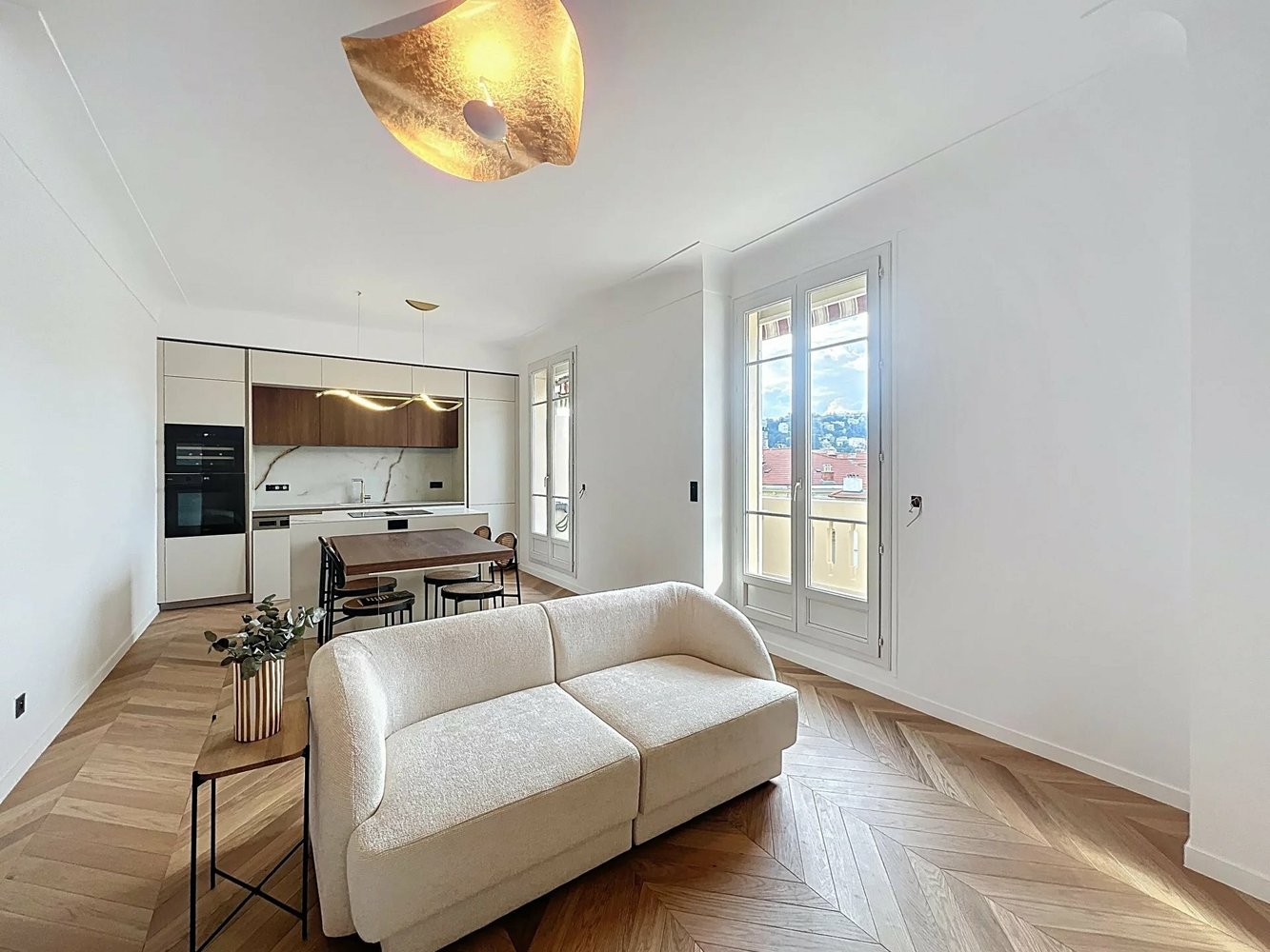 Property photo in Carre d'Or