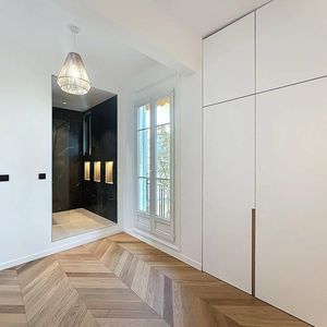 Property in Carre d'Or