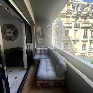 Property in Carre d'Or