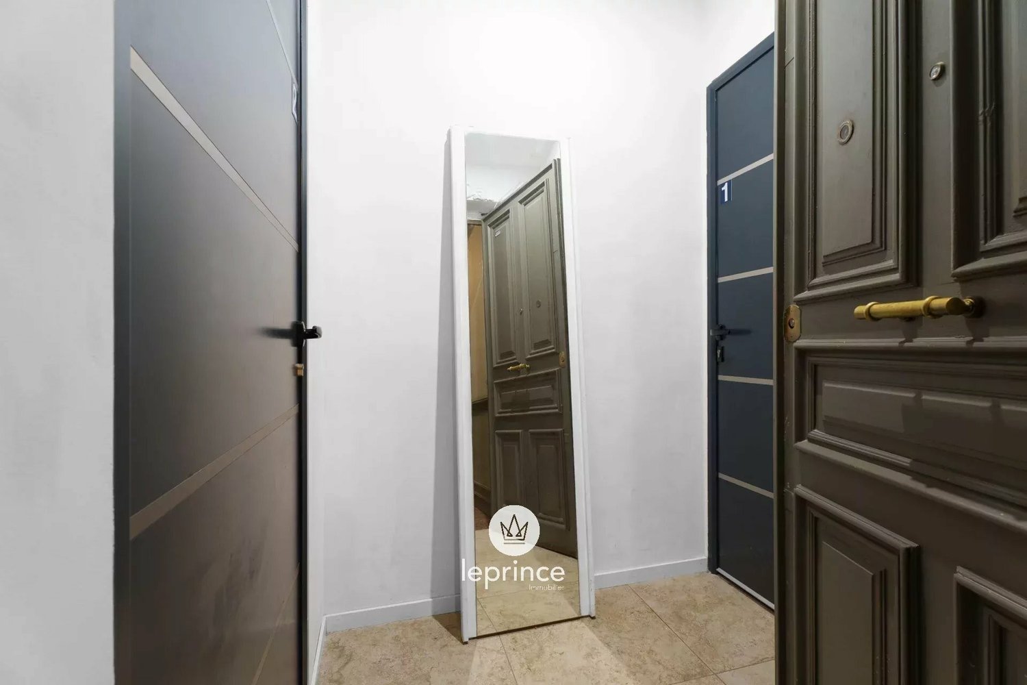 Property photo in Carre d'Or