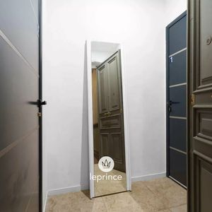 Property in Carre d'Or