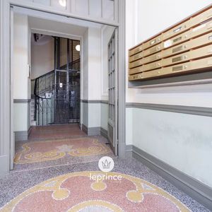 Property in Carre d'Or