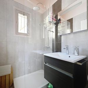 Property in Carre d'Or