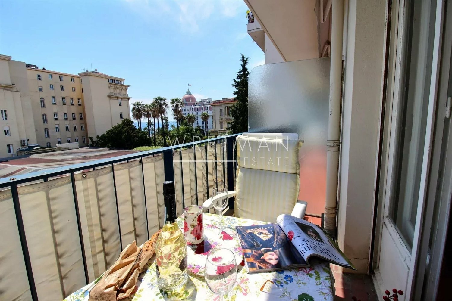 Property photo in Carre d'Or