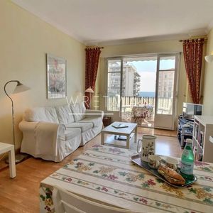 Property in Carre d'Or