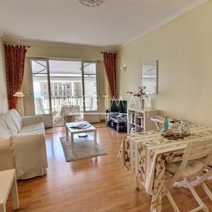 Property in Carre d'Or