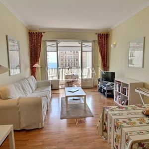 Property in Carre d'Or