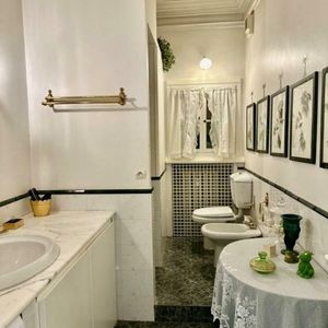 Property in Carre d'Or