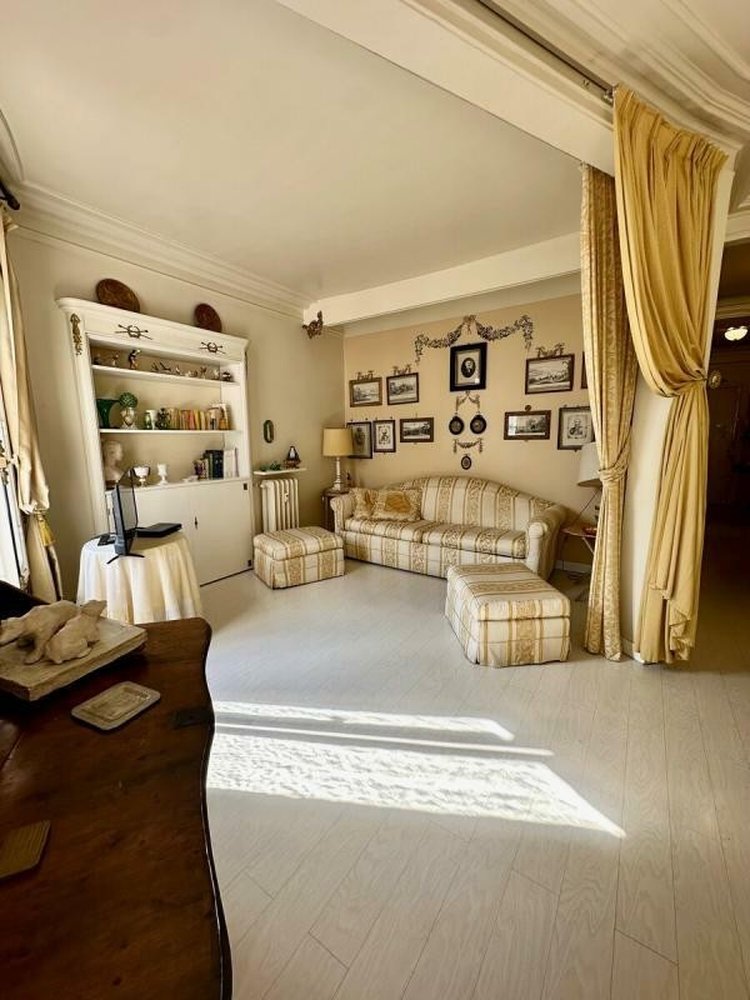 Property photo in Carre d'Or