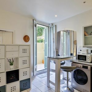 Property in Carre d'Or