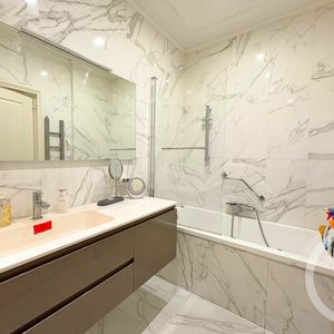 Property in Carre d'Or