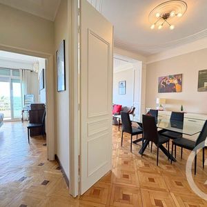 Property in Carre d'Or