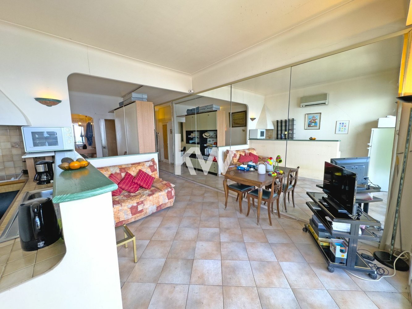 Property photo in Carre d'Or