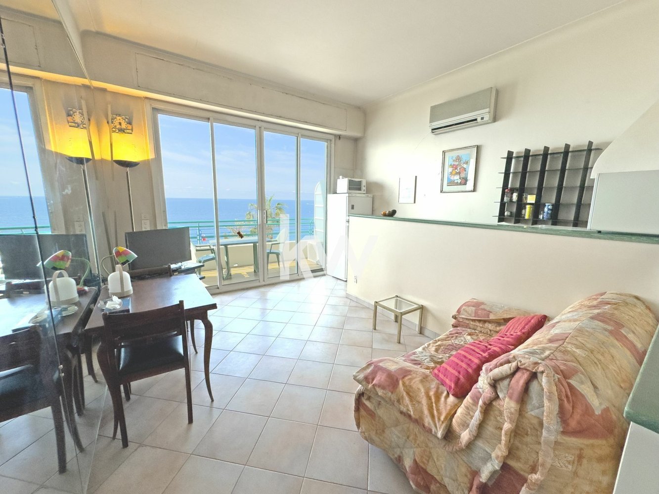 Property photo in Carre d'Or