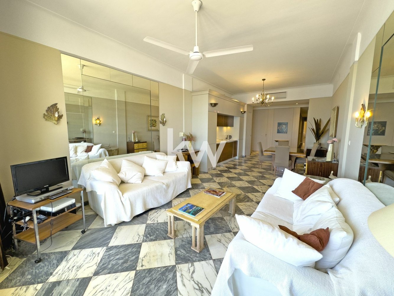 Property photo in Carre d'Or