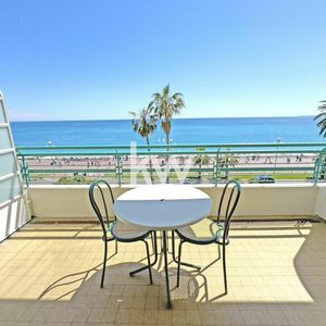 Property in Carre d'Or