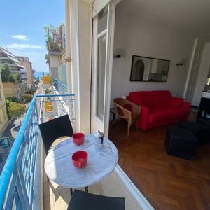 Property in Carre d'Or