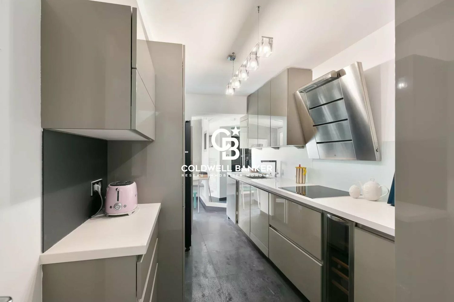 Property photo in Carre d'Or