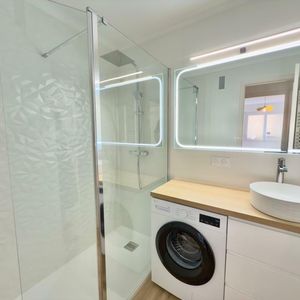 Property in Carre d'Or