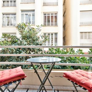 Property in Carre d'Or