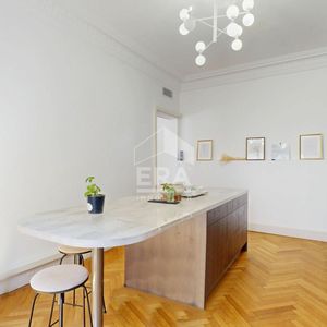 Property in Musicians Quarter