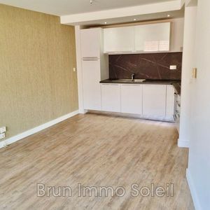 Property in Musicians Quarter