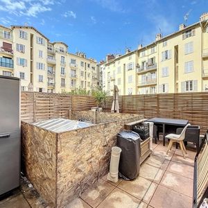 Property in Musicians Quarter