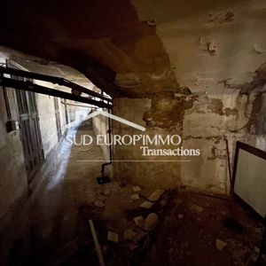 Property in Musicians Quarter