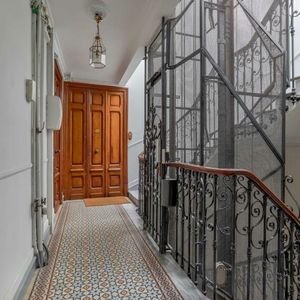 Property in Musicians Quarter