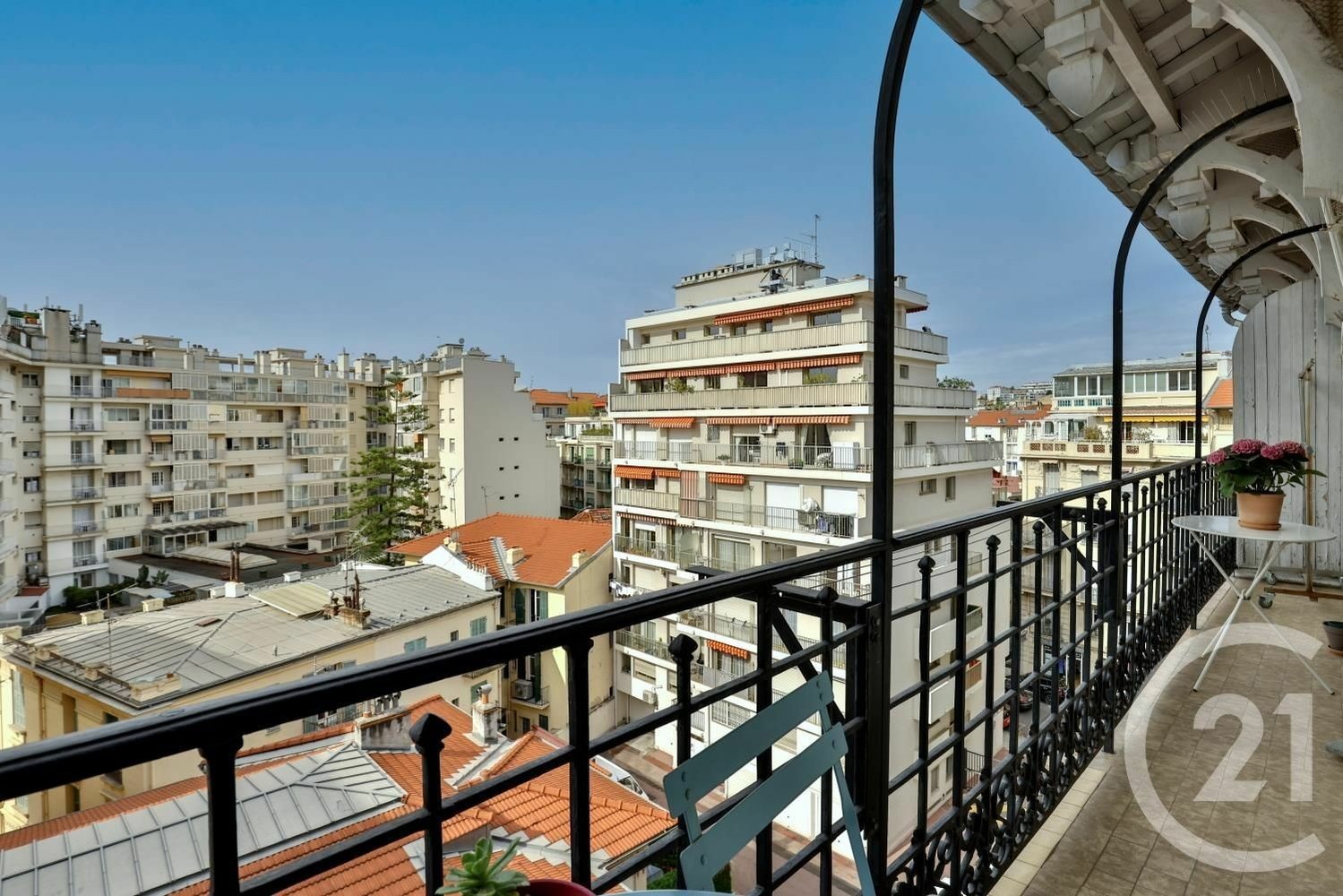 Property photo in Musicians Quarter