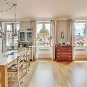 Property in Old Town