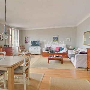 Property in Old Town