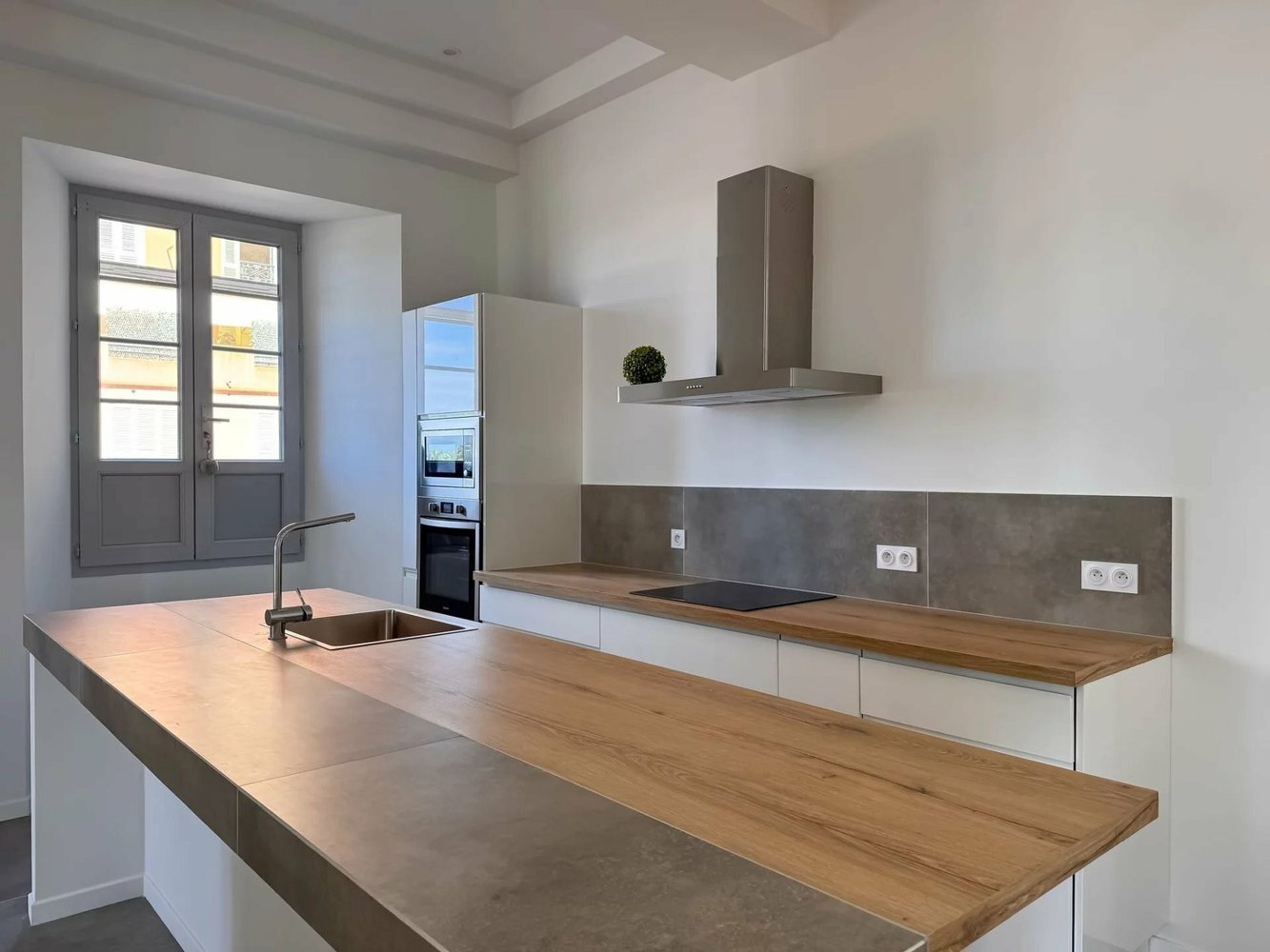 Property photo in Old Town