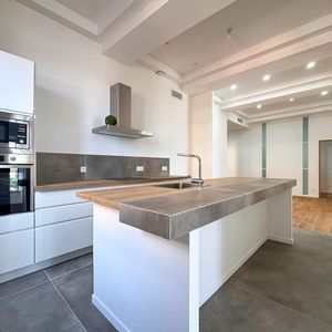 Property in Old Town