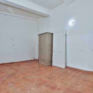 Property in Old Town